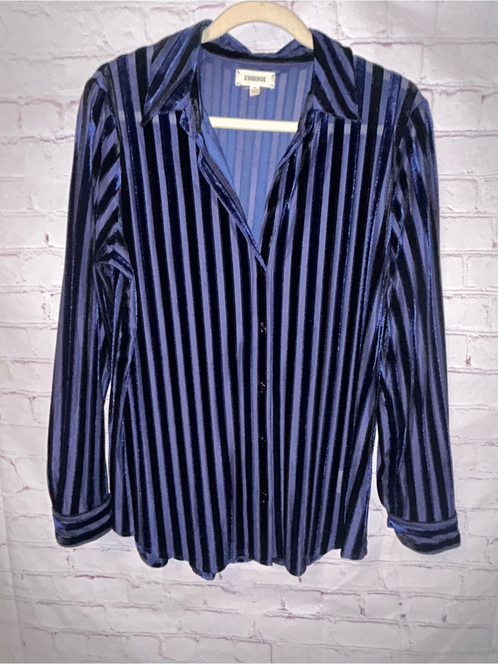 L'AGENCE Laurent Velvet Blouse women’s size L